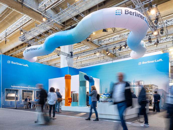 ausstellung_berliner-luft_messestand_00