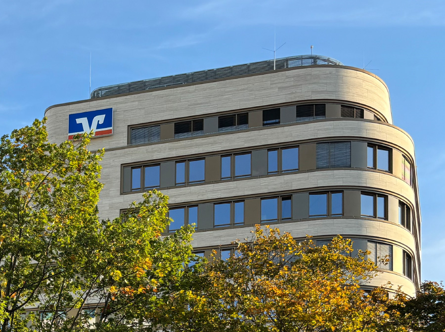 innenleitsystem_gebäude_volksbank_03